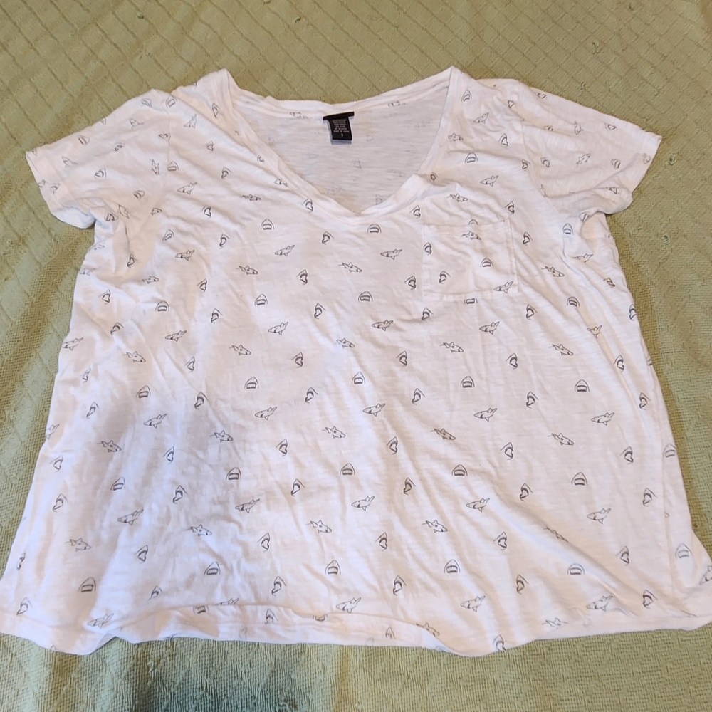 Torrid White Tee with All Over Shark Print